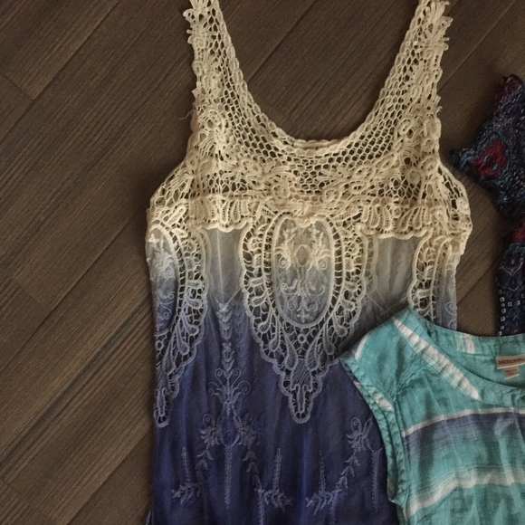 Blue shirts bundle! - Picture 2 of 4